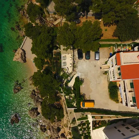 Gasthuis Lucica Mimice