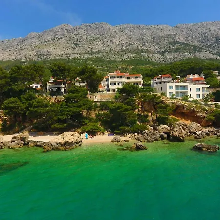 Gasthuis Lucica Mimice